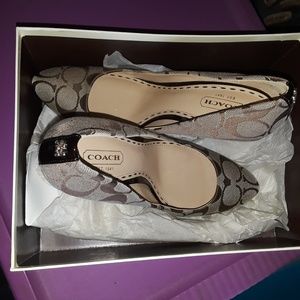 Coach logo pumps